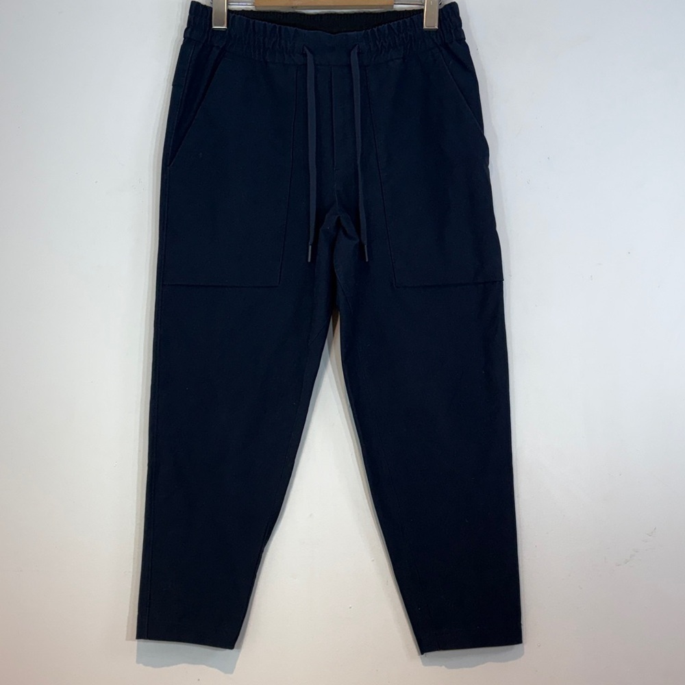 Lululemon Bowline Pant *Utilitech” Navy Blue Ankle Pull on size small unisex